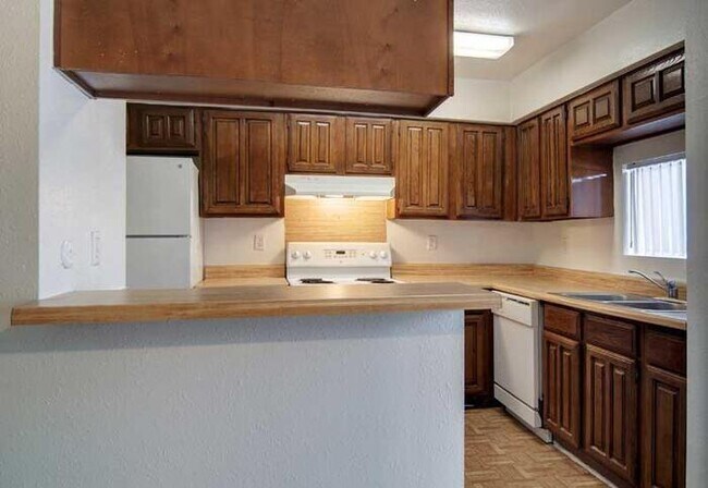 Building Photo - 8201 W Bellfort Ave