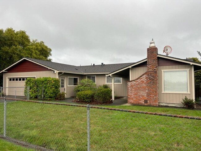 Building Photo - Great Bayside Home