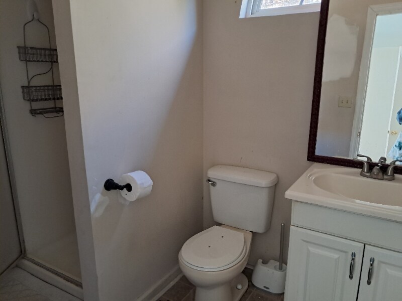 Building Photo - 6312 Lake Rd