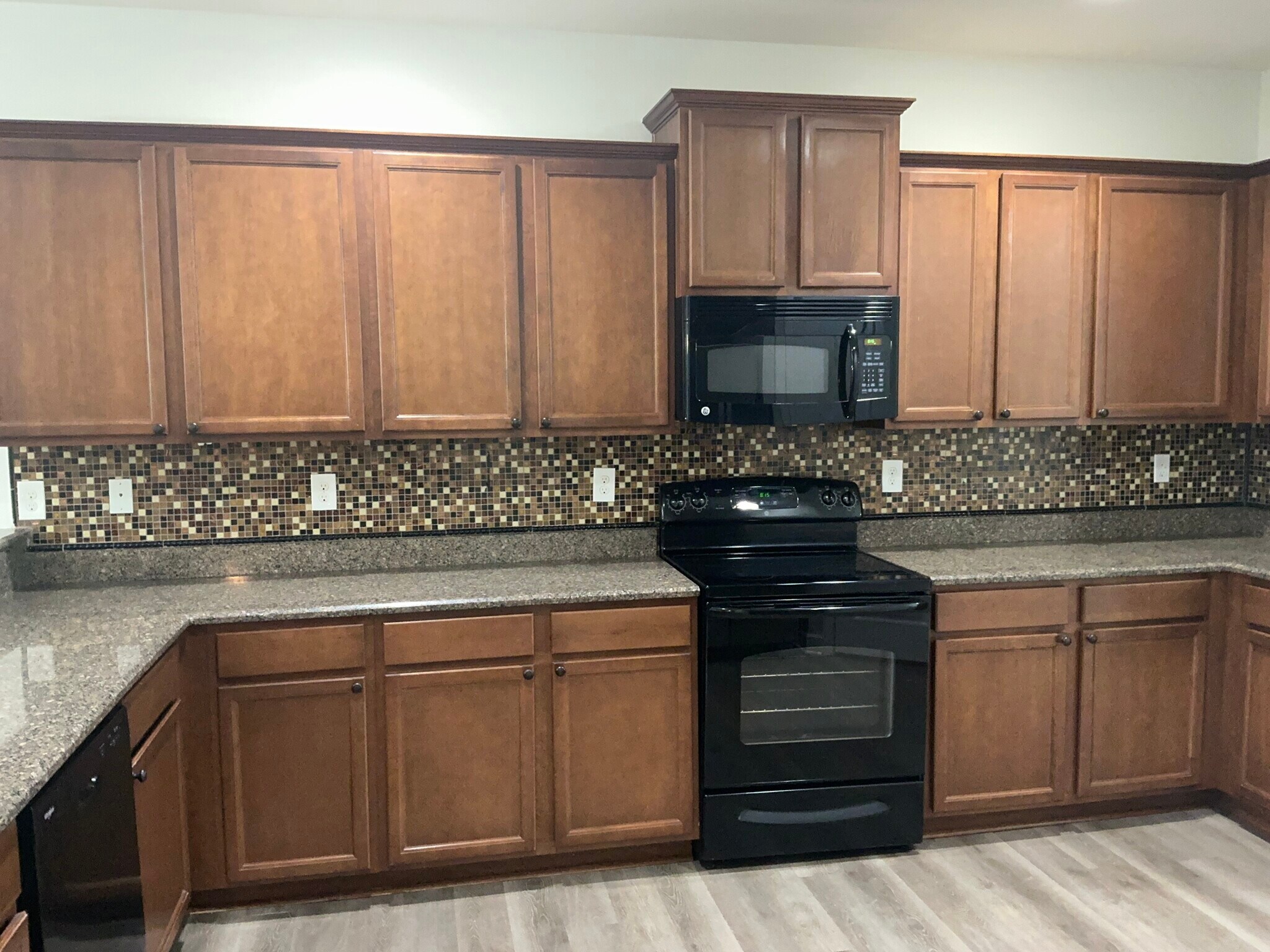 Building Photo - 3013 Corrona Ln