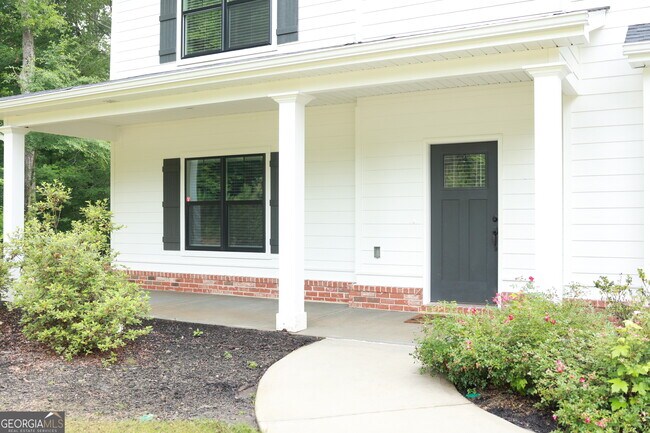 Building Photo - 135 Jessica Ct