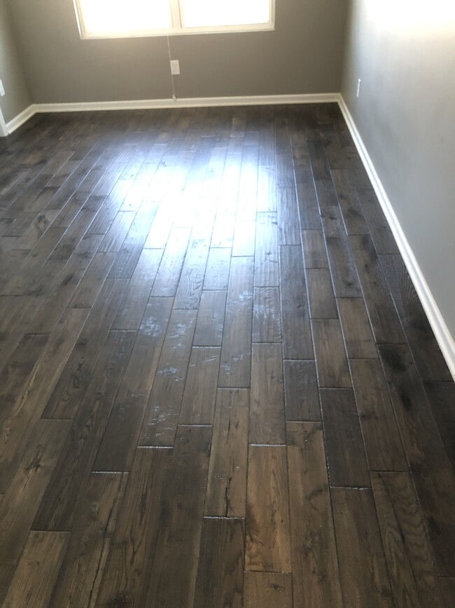 Hardwood floors throughout - 1816 Riverbirch Lane