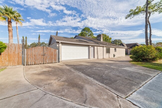 Building Photo - 3438 Ashton Park Dr