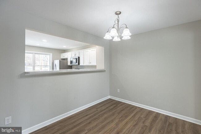 Building Photo - 438 Hill St