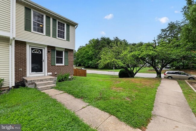 Building Photo - 8700 Calvert Cliff Ct