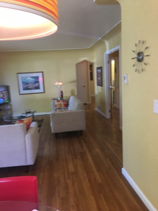 Building Photo - COMING SOON - Great Location - Close to Sw...
