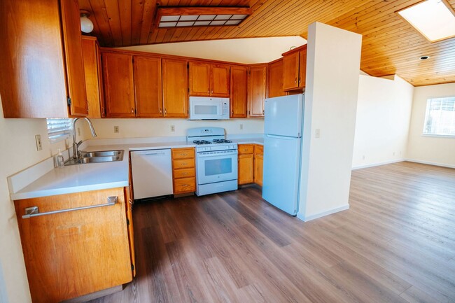 Building Photo - Fully Remodeled 3-Bedroom Home in McKinleyville