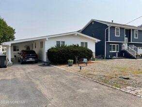 Building Photo - 43 Topsail Rd