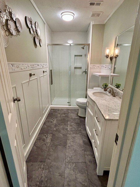 Building Photo - 2135 Lone Rock Dr