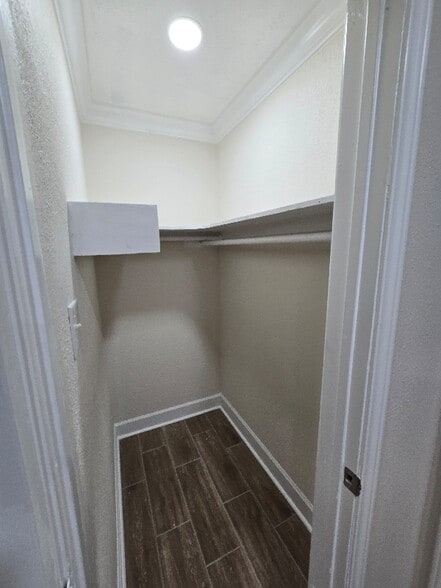 Building Photo - 3511 Washington St