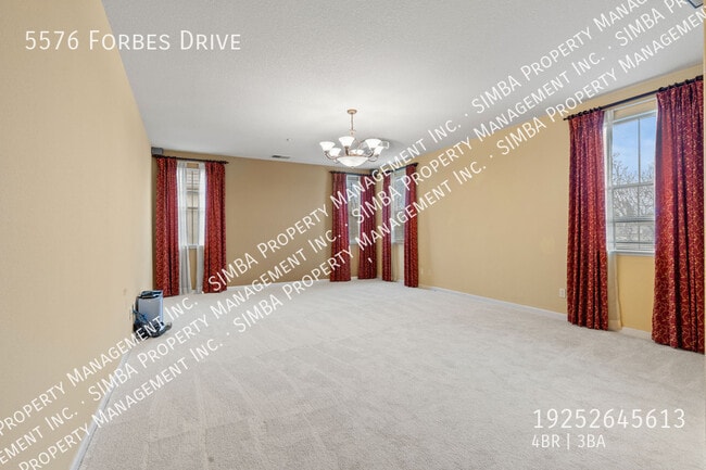 Building Photo - 5576 Forbes Dr