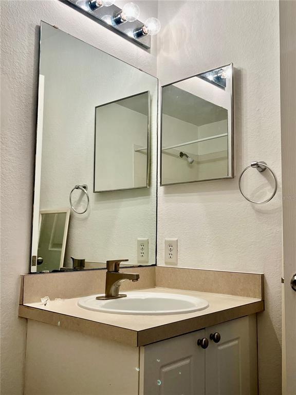 Building Photo - 326 CERVANTES Dr