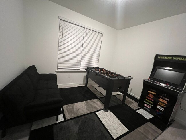 Building Photo - Two Story Home in Reunion