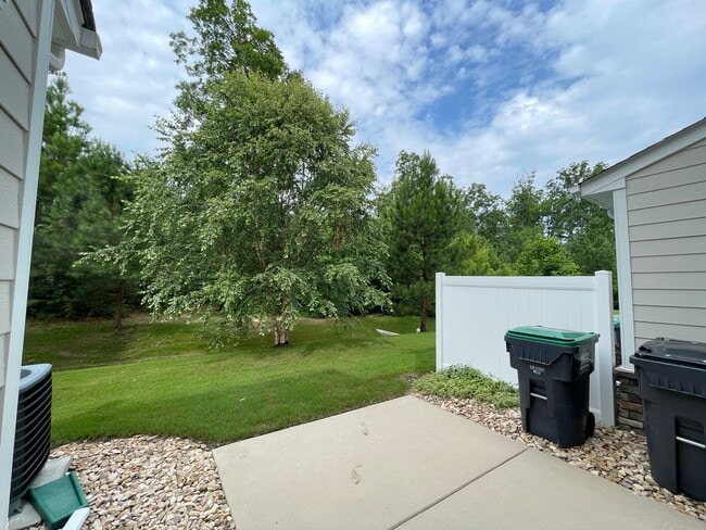 Building Photo - 17617 Memorial Tournament Dr