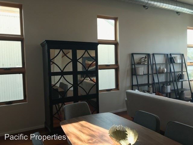 Building Photo - 2 br, 2.5 bath Apartment - 103 G Street