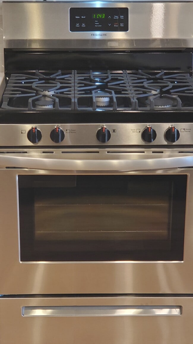 Building Photo - 17761 Jackson Ridge Way