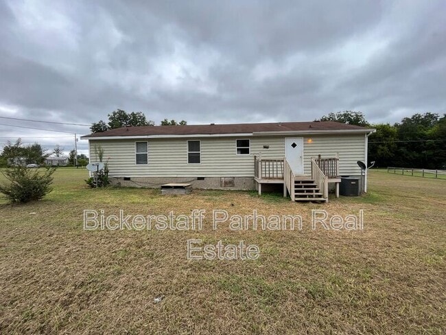 Building Photo - 16 Lake Vista Dr