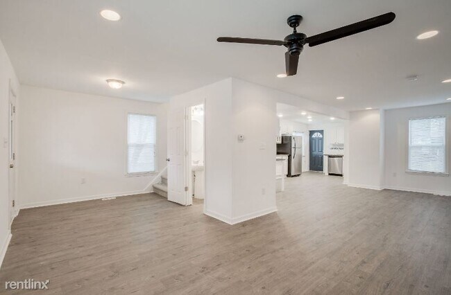 Building Photo - 4 br, 3 bath House - 3318 Ingleside Avenue