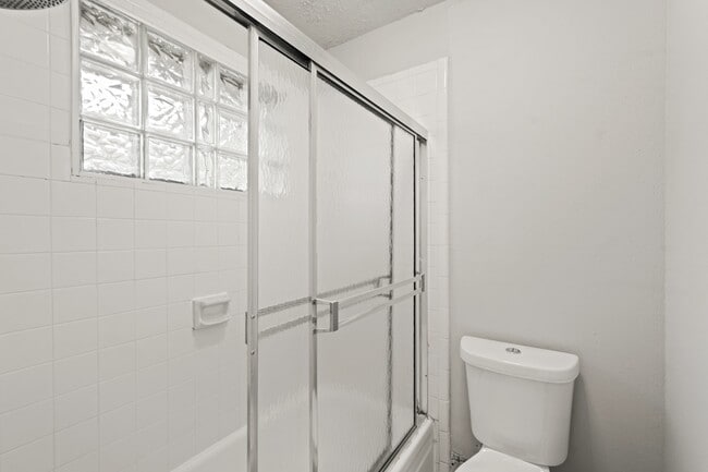 Building Photo - 24030 Silversmith Ln