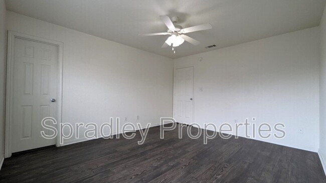 Building Photo - 4501A John David Dr