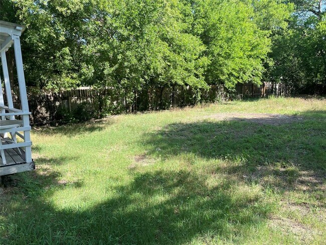 Building Photo - 7704 Cloudberry Cir