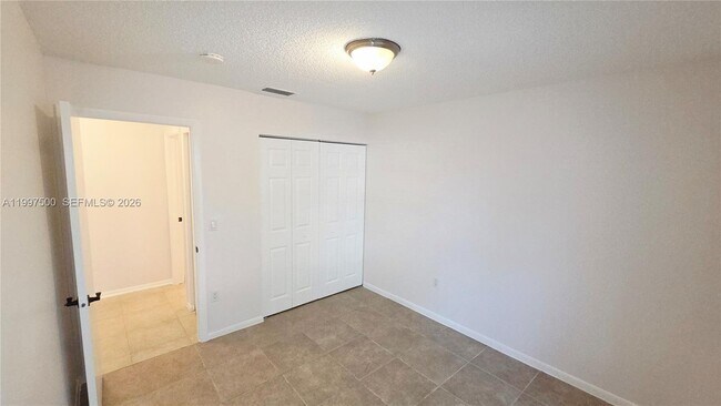 Building Photo - 3247 NW 123rd Ave