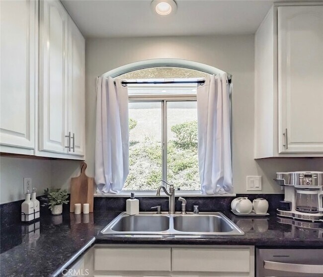 Building Photo - 30902 Clubhouse Drive Unit 22E