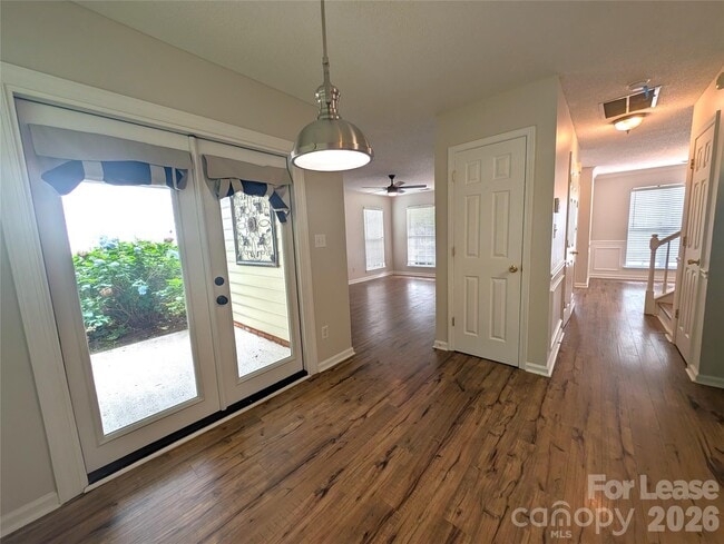 Building Photo - 7603 Lullwater Cove
