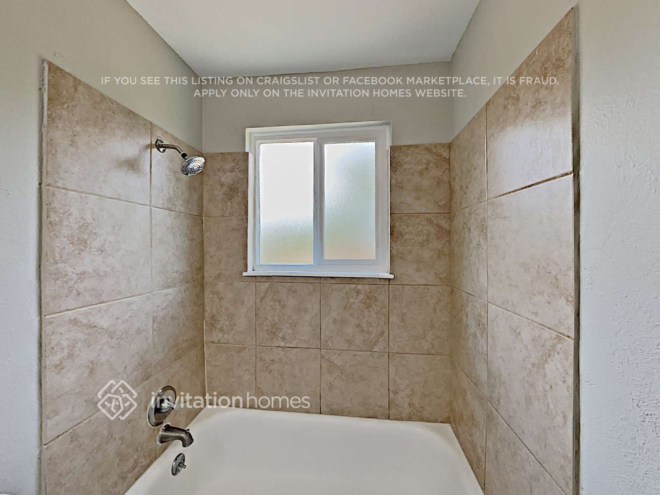 Building Photo - 3761 S Pitkin Ct