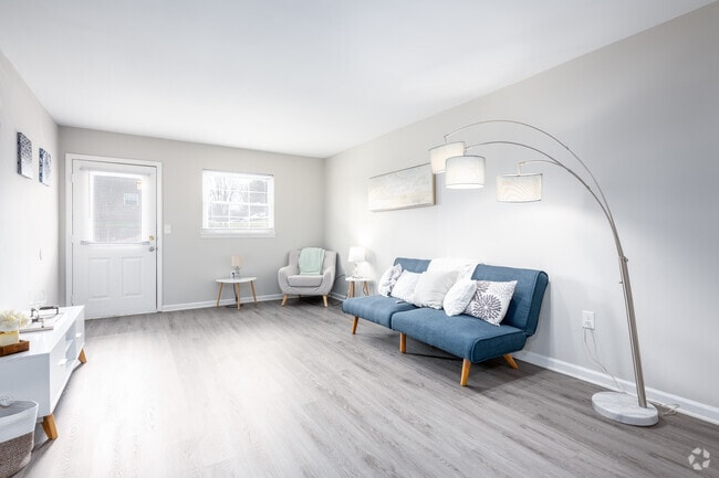 Renovated 2BR - Living Room - The Charleston