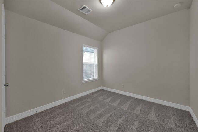 Building Photo - 40510 Berylline Ln.