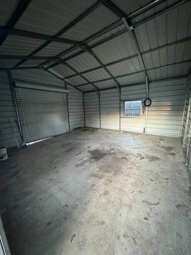 Building Photo - ? AN ABSOLUTE GEM – NO HOA! ?