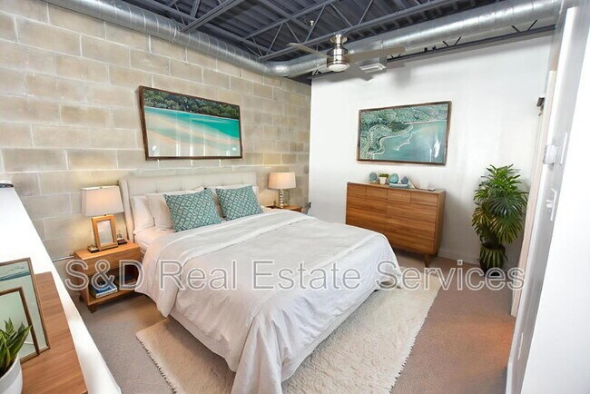 Building Photo - 5008 S MacDill Ave