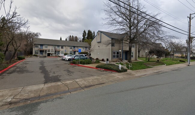 Primary Photo - 9205 Elk Grove Blvd