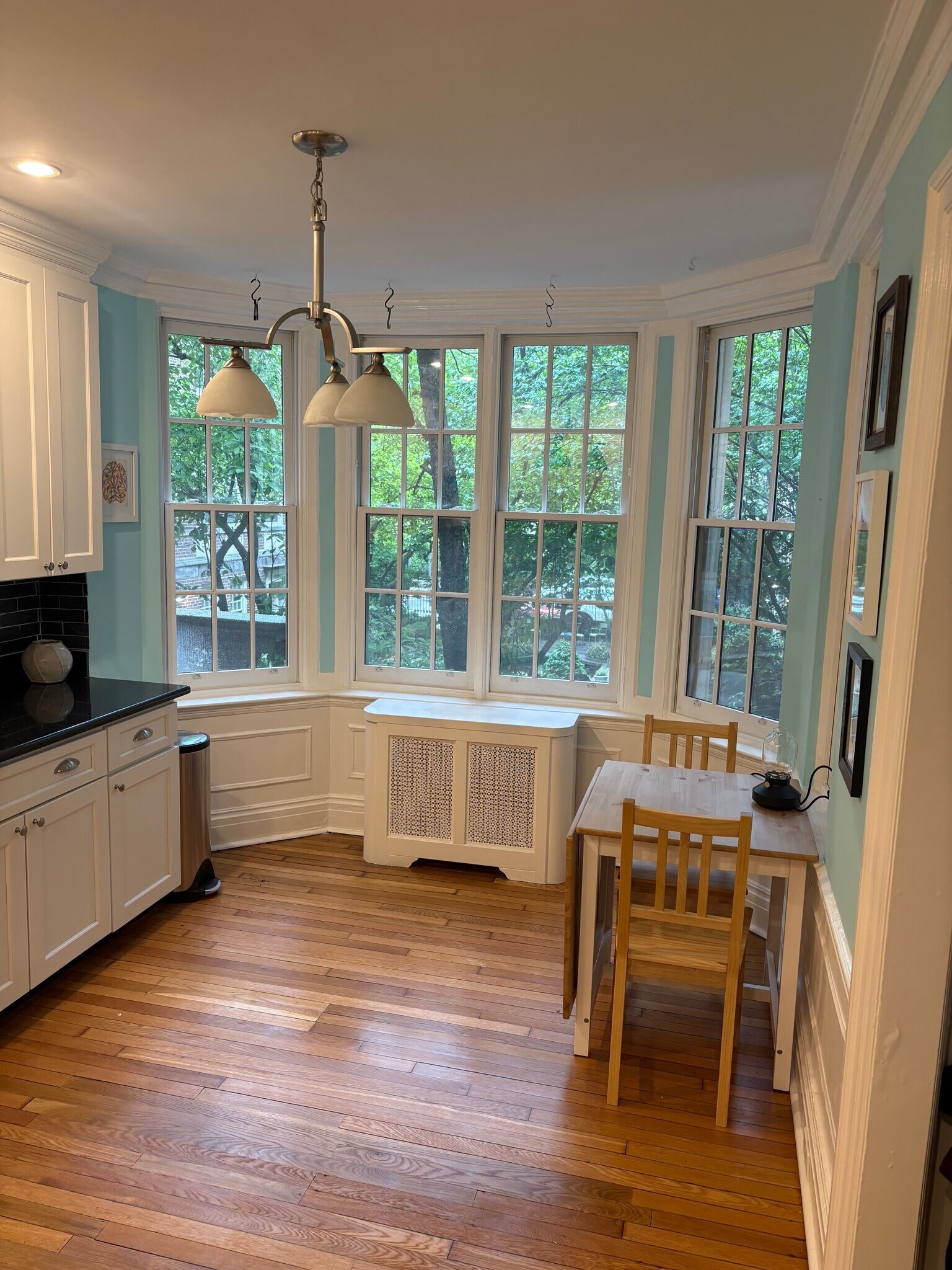 Building Photo - 4637 Pine St