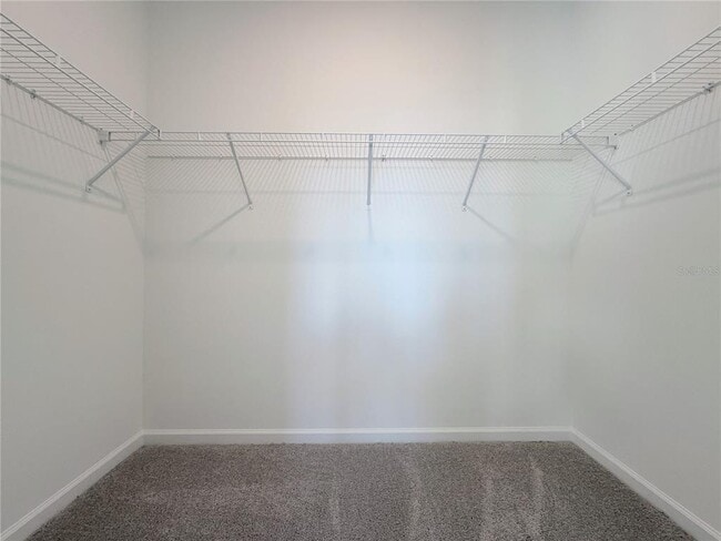 Building Photo - 388 Sol Vis Dr