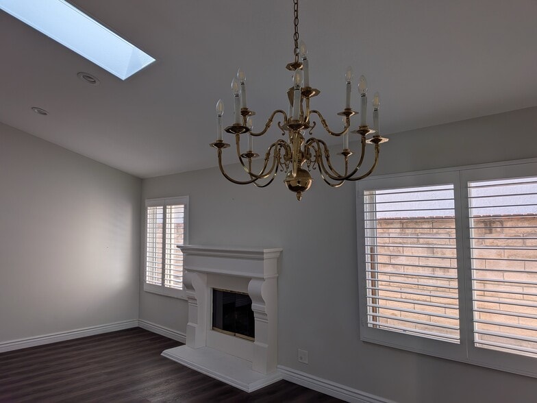 Building Photo - 20143 Baltar St