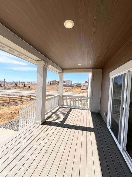 Building Photo - 690 Rob Roy Ct