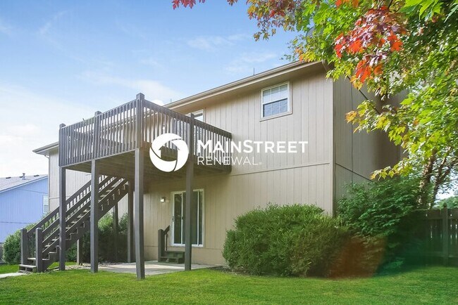Building Photo - 3 Bedroom Pet-Friendly Home in Pleasant Hill, MO with Main Street Renewal
