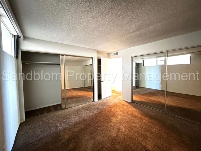 Building Photo - For Lease | Riverside Condo | Available Now!