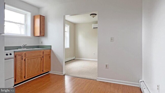 Building Photo - 7823 Denton Ave