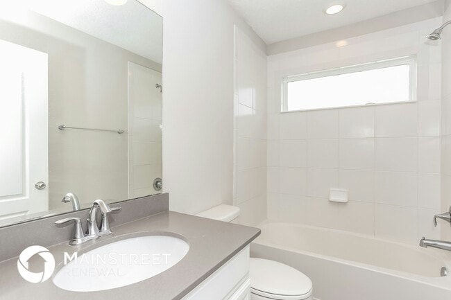 Building Photo - 51 Silver Creek Pl
