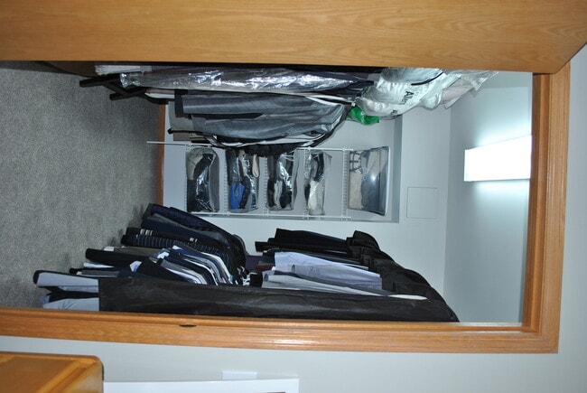 Building Photo - 5005 Warren St