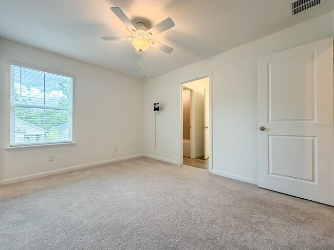 Building Photo - 2258 NW 89th Wy