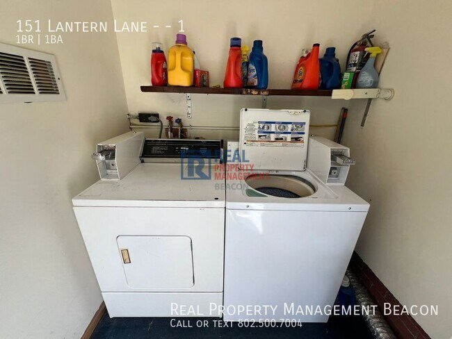 Building Photo - 151 Lantern Ln
