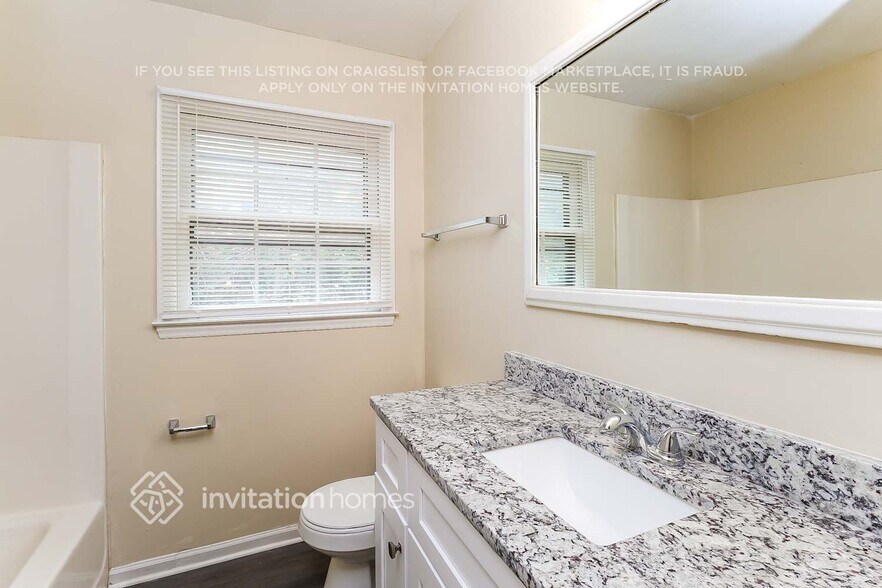 Building Photo - 1000 Covewood Ct