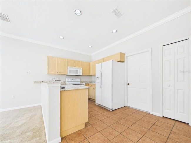 Building Photo - 16310 Fairford Palms Ct