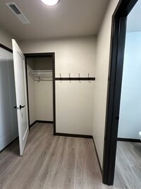 Building Photo - 840 Dry Run Creek Ct