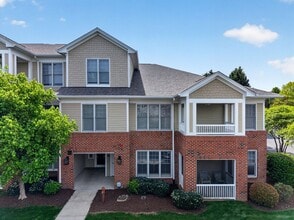 Building Photo - Tons of Upgrade! Beautiful 2 Bedroom, 2.5 Bath Condo in Waterford@ Cary Park, Available Now!