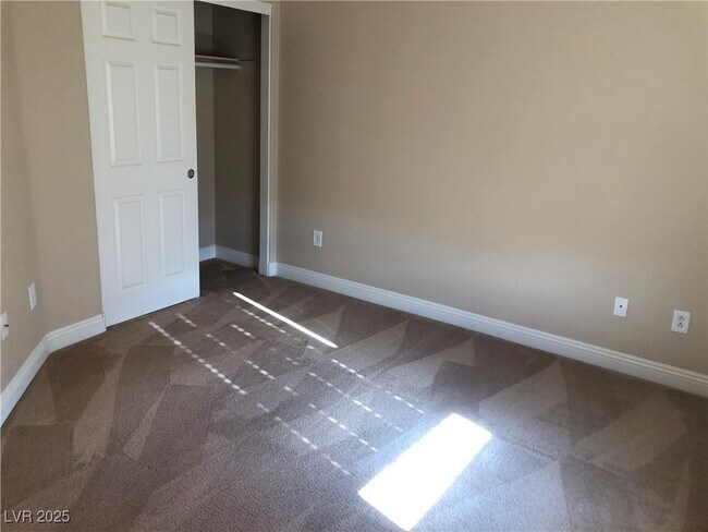 Building Photo - 8777 W Maule Ave